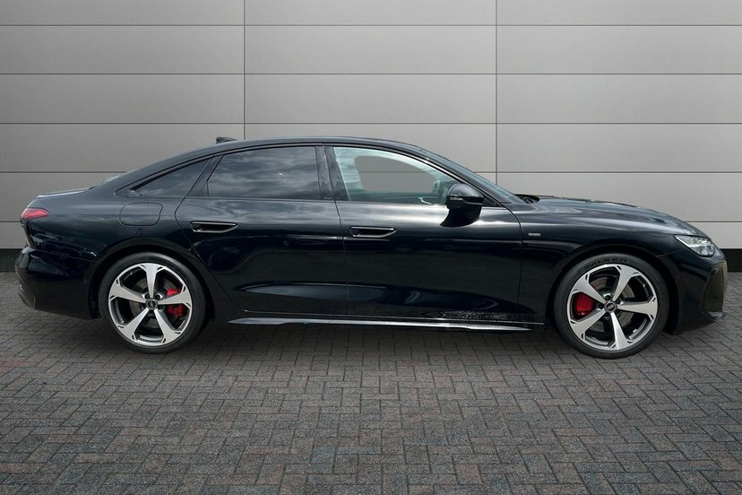 Audi A6 Saloon 2.0 E-hybrid 25.9Kwh Edition 1 Saloon P LM26XYY Black #4