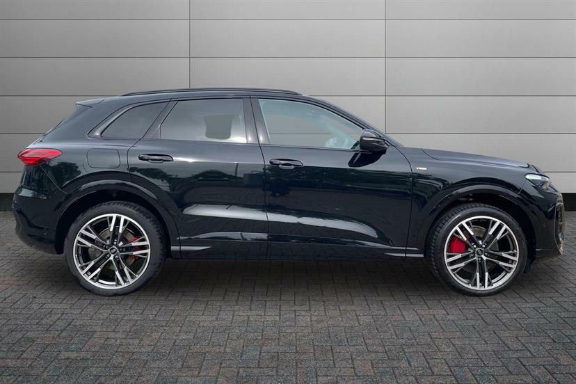 Audi Q5 2.0 Tdi Quattro Edition 1 S Tronic Black #3