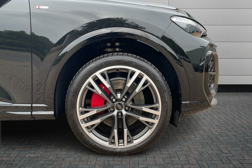 Audi Q5 2.0 Tdi Edition 1 Suv S Tronic Quattro EF75HLX Black #5
