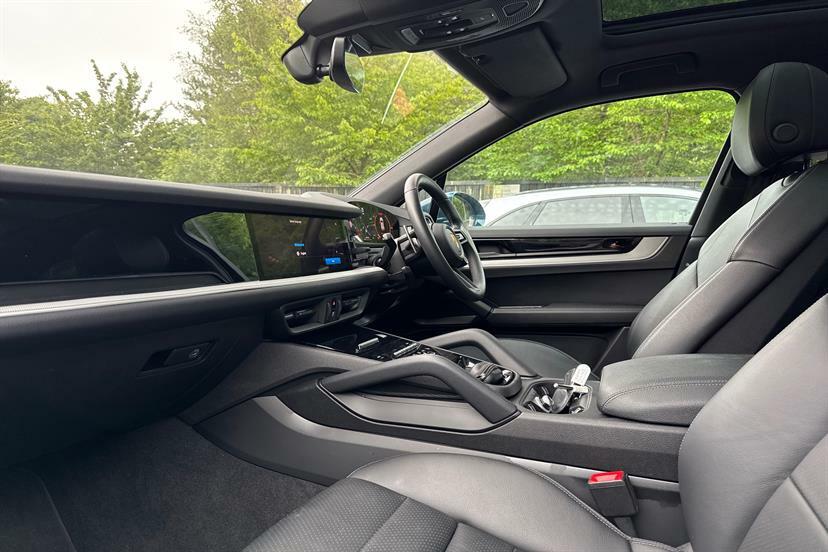 Porsche Cayenne E-hybrid Tiptronic S White #10