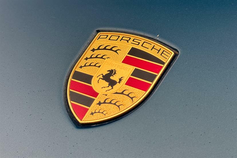 Porsche Cayenne E-hybrid Tiptronic S White #19