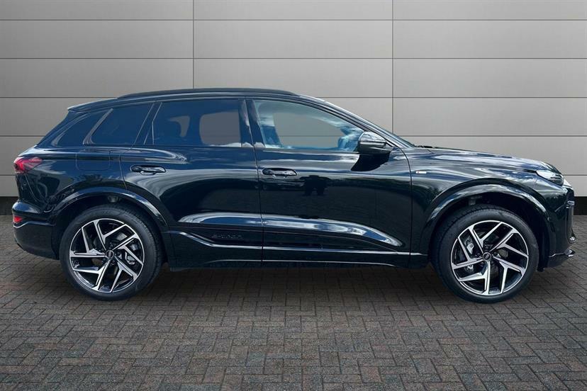 Audi Q6 E-Tron 315Kw Quattro 100Kwh Black Edition Tech Black #4