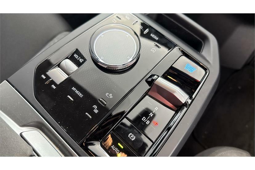 BMW iX M Sport Grey #9