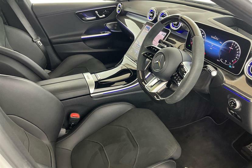 Mercedes-Benz C Class C63 S E 4Matic Carbon Edition Mct White #4