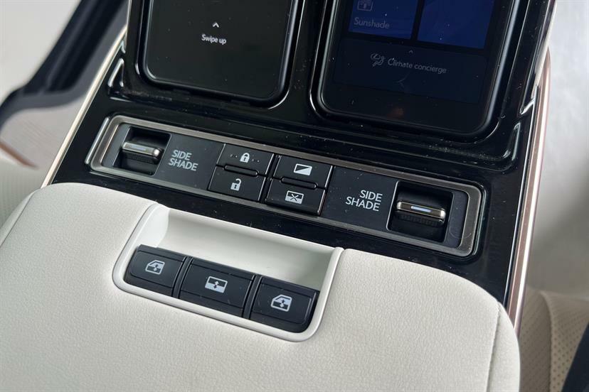 Lexus LM 2.5 350H E-cvt Awd Euro 6 Ss Black #26