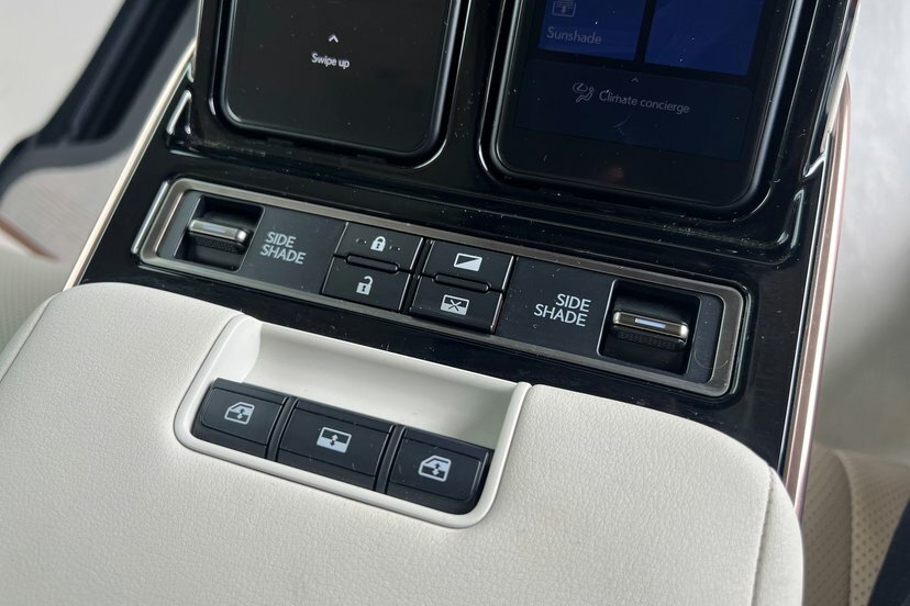 Lexus LM 2.5 350H E-cvt Awd Euro 6 Ss Black #28
