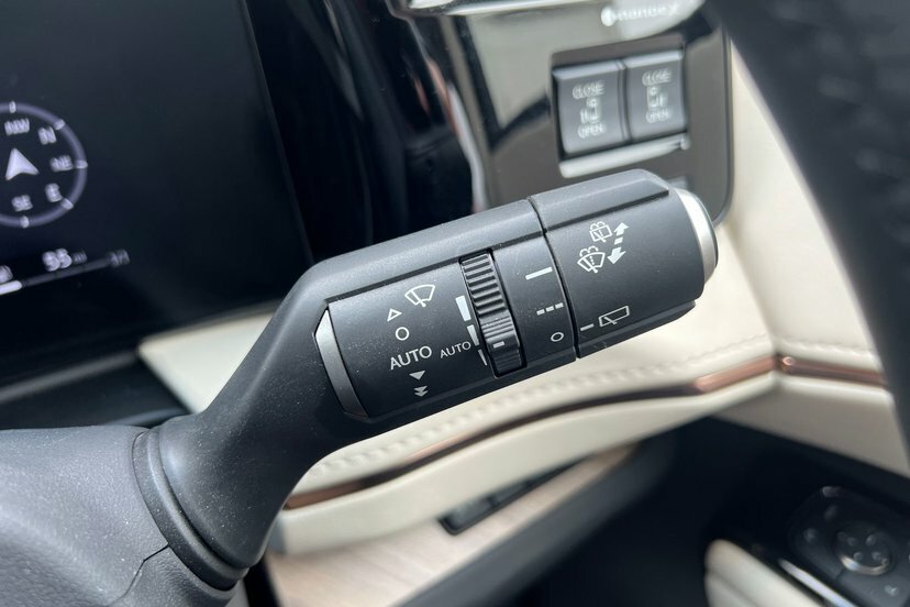 Lexus LM 2.5 350H E-cvt Awd Euro 6 Ss Black #16