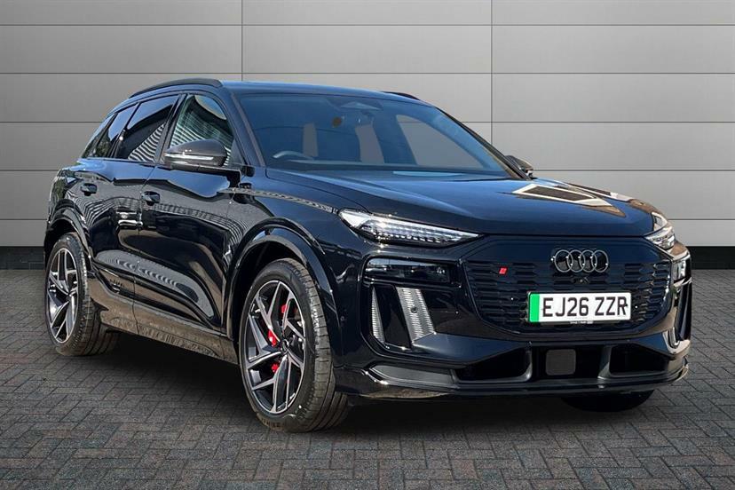Audi SQ6 E-Tron Sq6 Suv Edition 1 E-tron 360,00 Kw Black #1