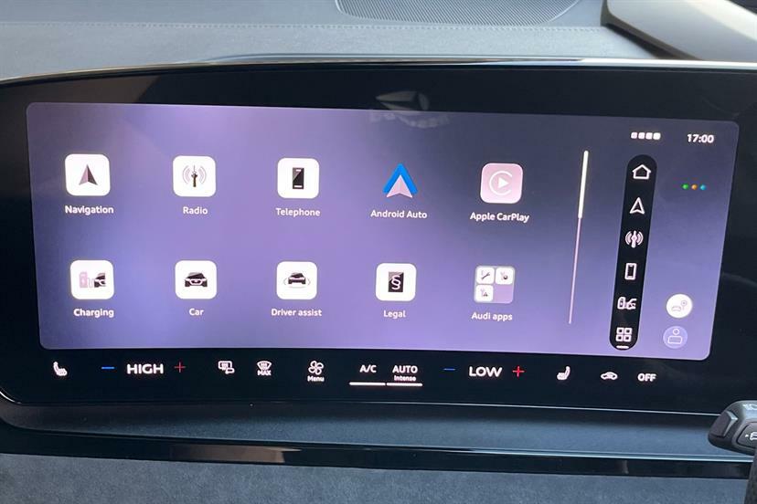 Audi SQ6 E-Tron Sq6 Suv Edition 1 E-tron 360,00 Kw Black #18