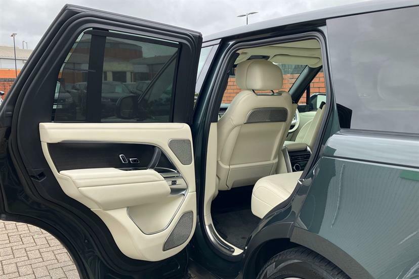 Land Rover Range Rover Se Blue #36