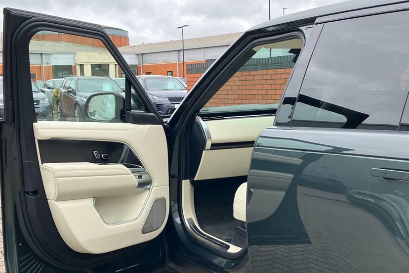 Land Rover Range Rover Se Blue #40
