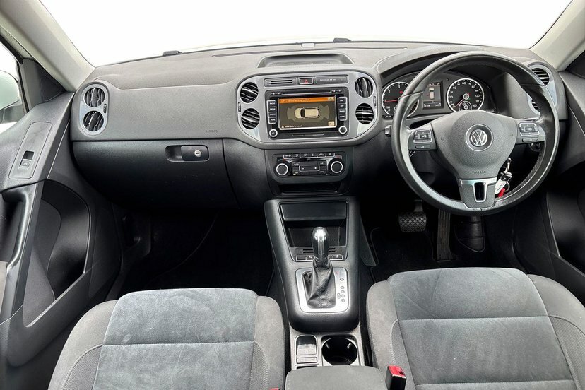Volkswagen Tiguan 2.0 Tdi Bluemotion Tech Match Suv Dsg 4 LY63BMO White #6