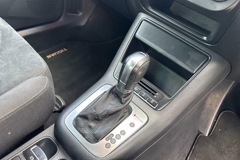 Volkswagen Tiguan Se Tdi Bluemotion Technology Black #7