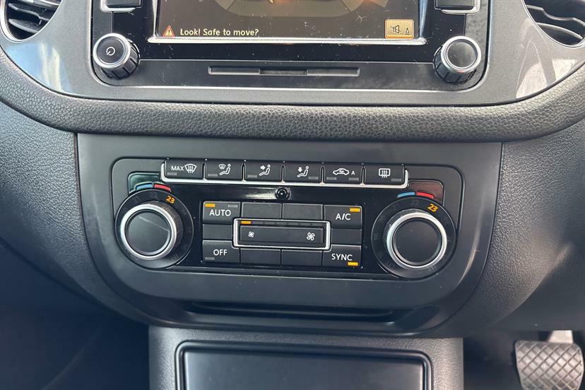 Volkswagen Tiguan Se Tdi Bluemotion Technology Black #21