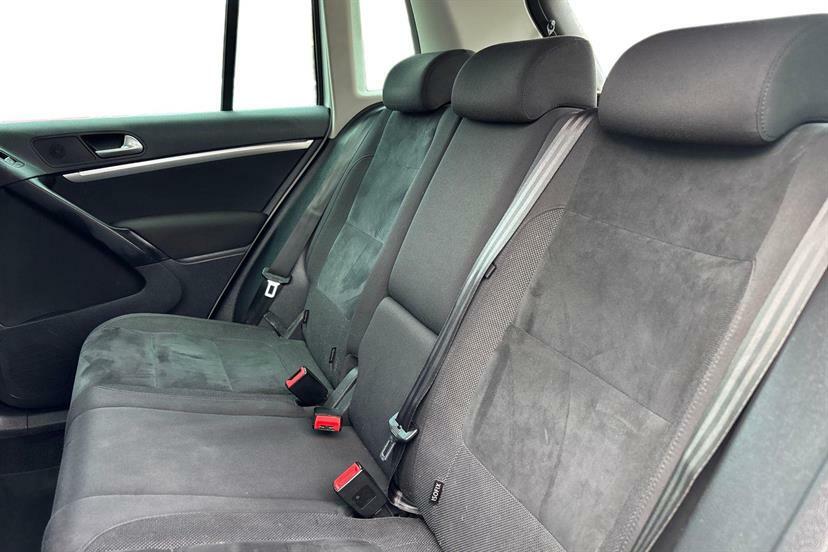 Volkswagen Tiguan Se Tdi Bluemotion Technology Black #9