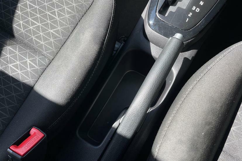 Kia Picanto X-line White #14