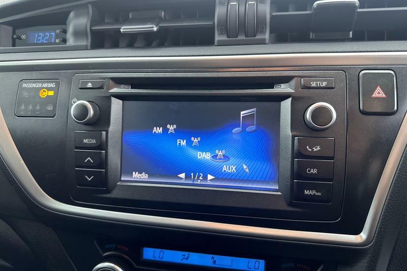 Toyota Auris Excel Blue #22