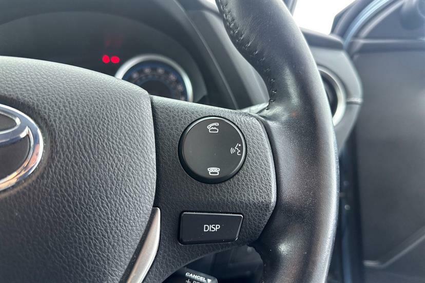 Toyota Auris Excel Blue #28