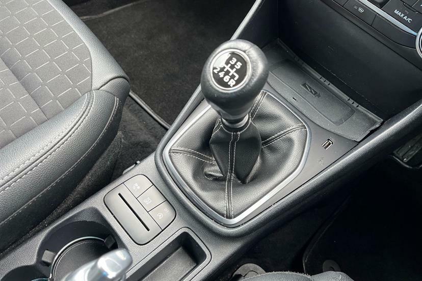 Ford Fiesta Active Edition Black #8