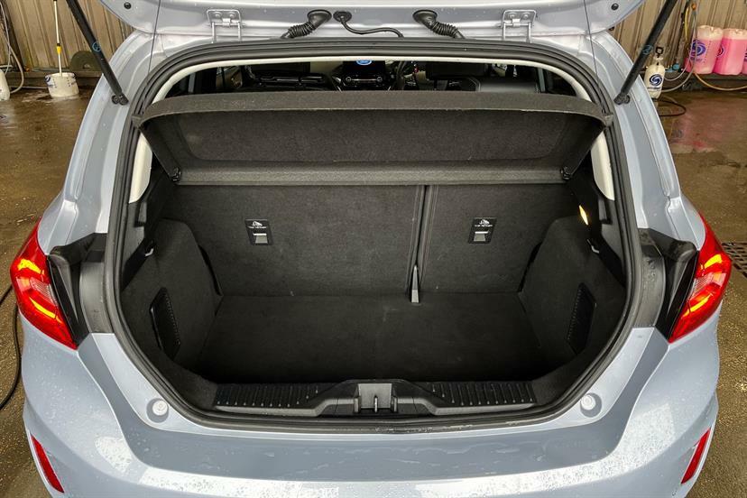 Ford Fiesta Active Edition Black #9