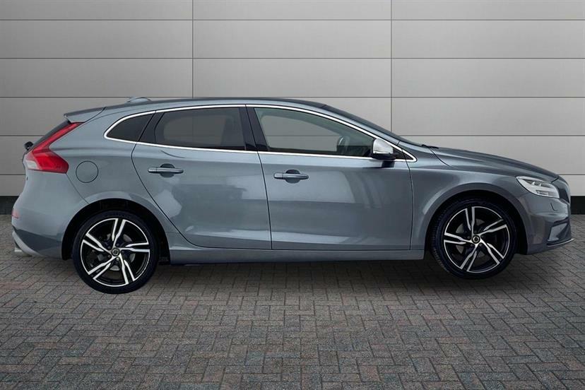 Volvo V40 T2 122 R Design Edition Grey #4