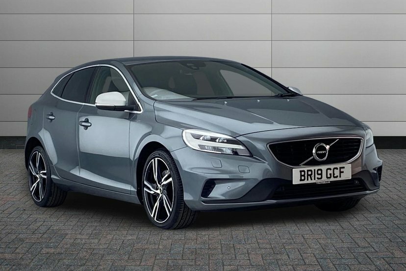 Volvo V40 2.0 T2 R-design Edition Hatchback Manua Grey