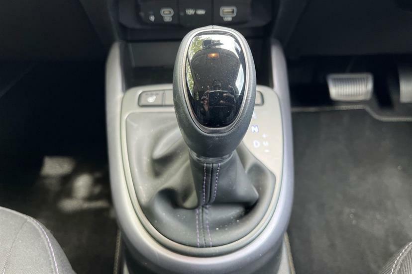 Hyundai I10 Advance Black #8