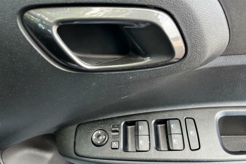 Hyundai I10 Advance Black #11