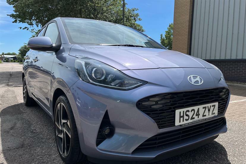 Hyundai I10 Advance Black #24