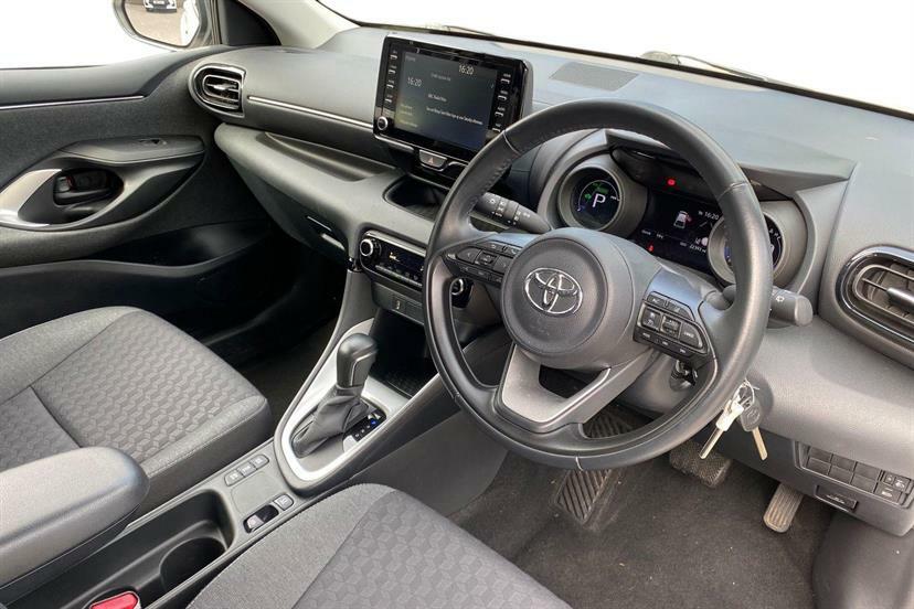 Toyota Yaris Excel  #11