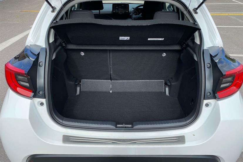 Toyota Yaris Excel  #14