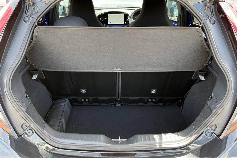 Toyota Aygo X Edge #8
