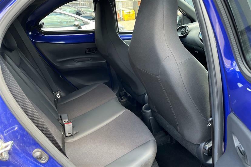 Toyota Aygo X Edge #27