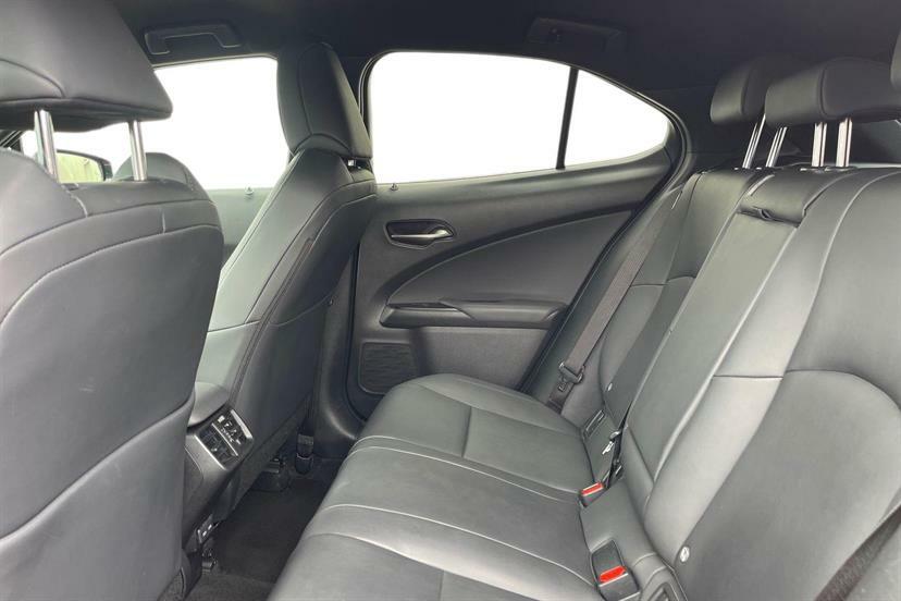 Lexus UX 300E 54.3Kwh Black #10