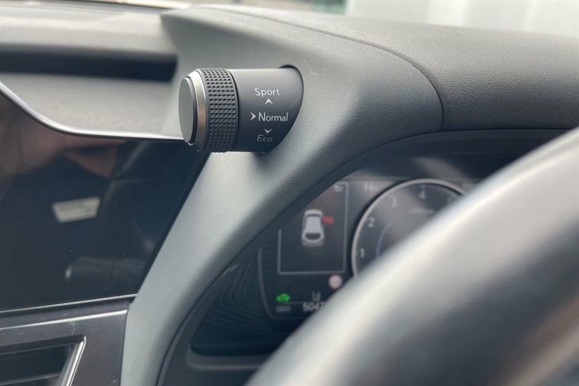 Lexus UX 300E 54.3Kwh Black #15