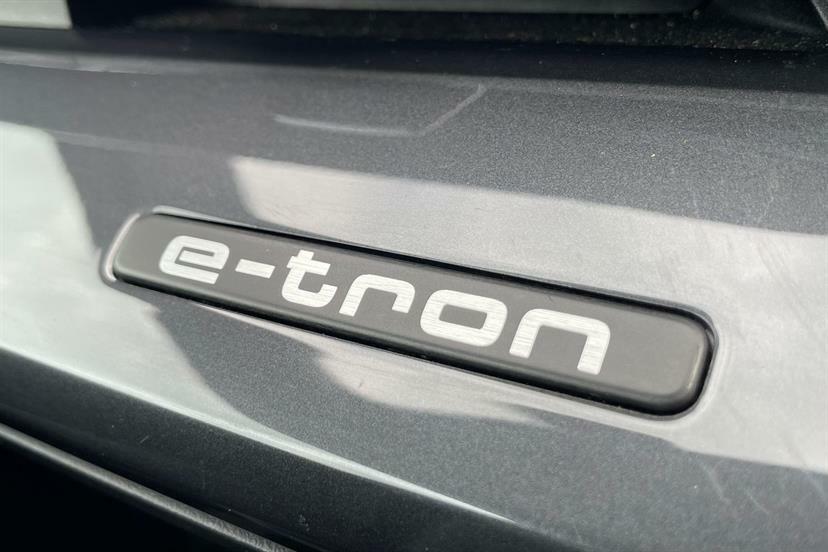Audi Q4 E Tron 150Kw 40 63Kwh S Line Leathertech Pack Black #31