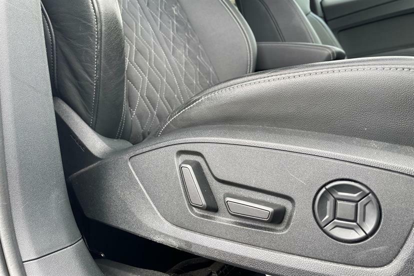 Audi Q4 E Tron 150Kw 40 63Kwh S Line Leathertech Pack Black #27