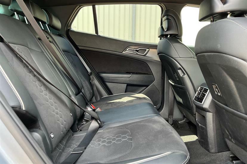 Kia Sportage 2 Black #37