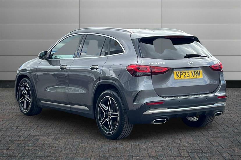 Mercedes-Benz GLA Class 200 Amg Line Premium Grey