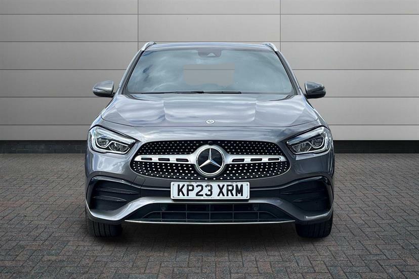 Mercedes-Benz GLA Class Amg Line Black #9