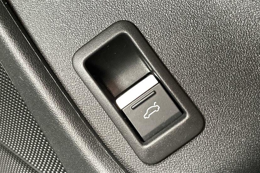 Audi Q4 E Tron 150Kw 40 82Kwh S Line Grey #25