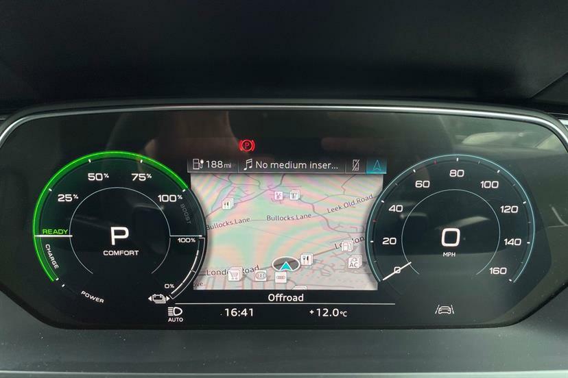 Audi E-tron 300Kw 55 Quattro 95Kwh Black Edition Blue #6