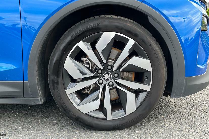 Skoda Elroq Vrs Green #10