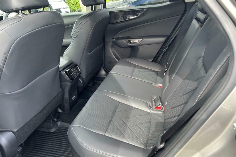 Lexus NX Nx 450H Phev Cvt Black #25
