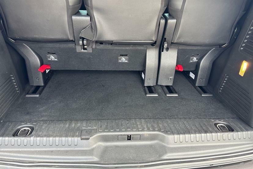Toyota Proace Verso 1.5D Combi Medium Grey #12