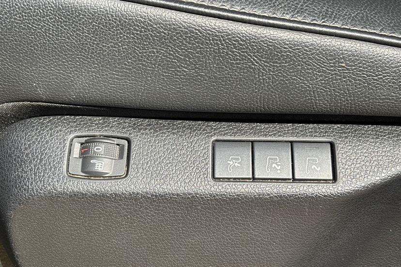 Toyota Proace Verso 1.5D Combi Medium Grey #26