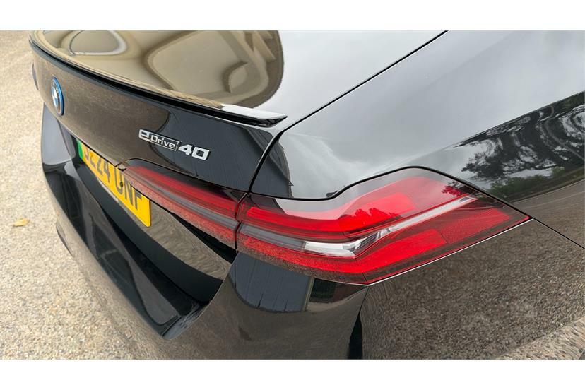 BMW i5 M Sport Pro Blue #22