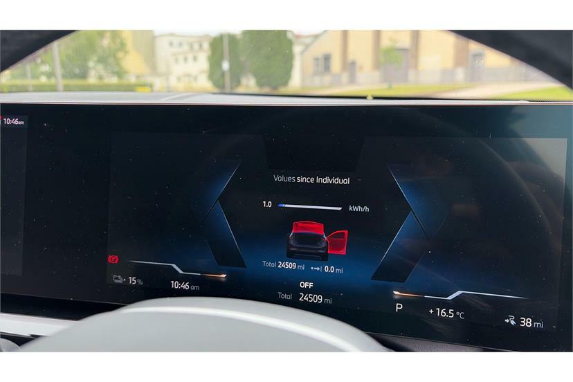 BMW i5 M Sport Pro Blue #9
