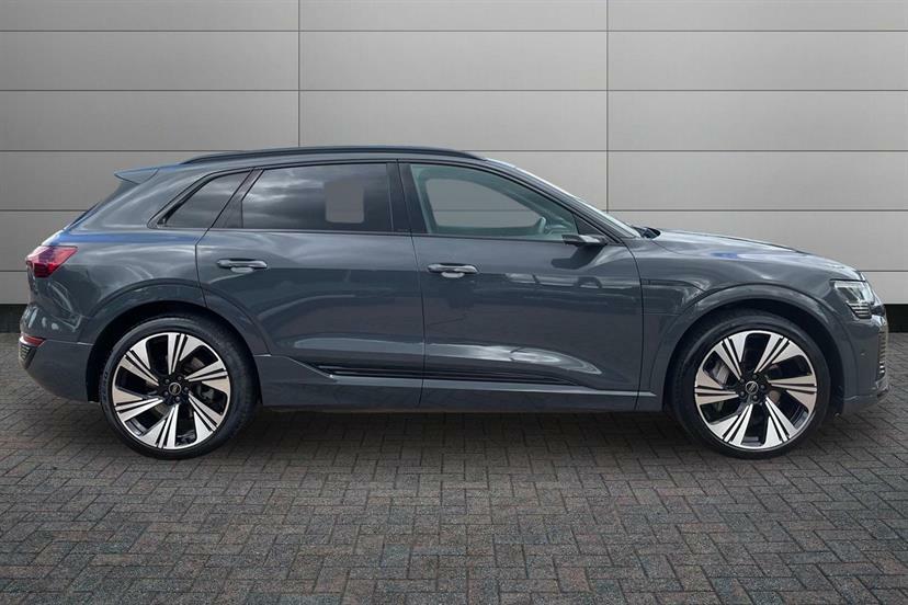 Audi Q8 e tron 250Kw 50 Quattro 95Kwh Vorsprung Grey #4