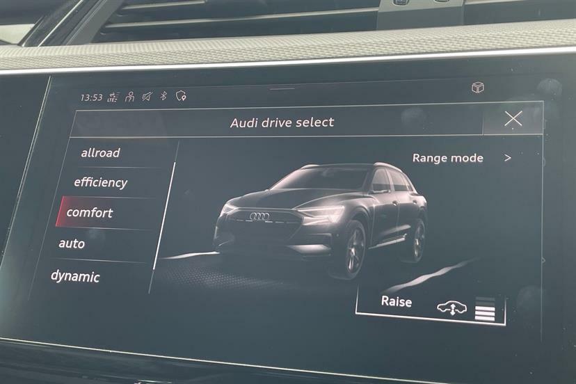 Audi Q8 e tron Q8 E-tron Vorsprung 55 Quattro Black #23